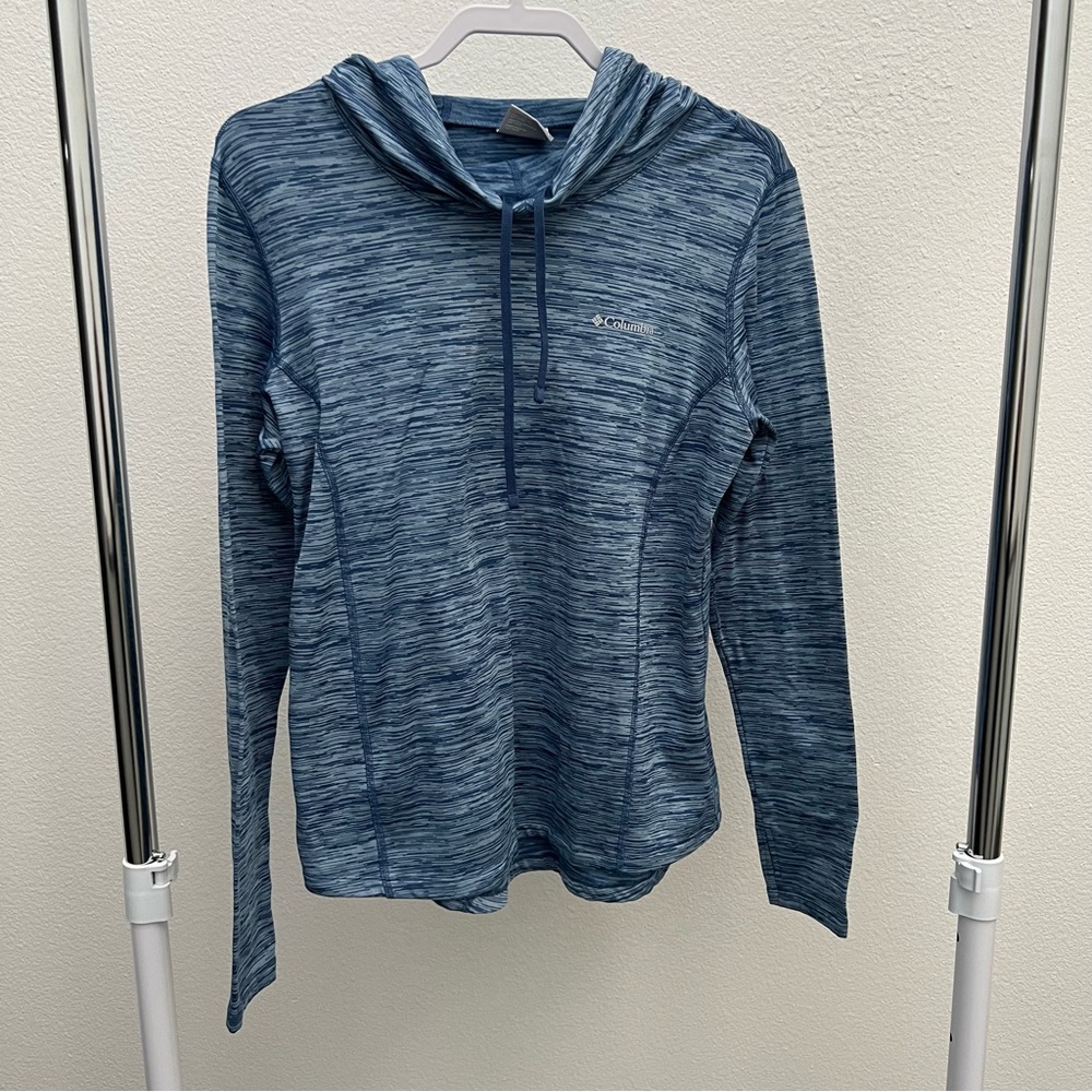 Columbia Heathered Blue Hooded Top